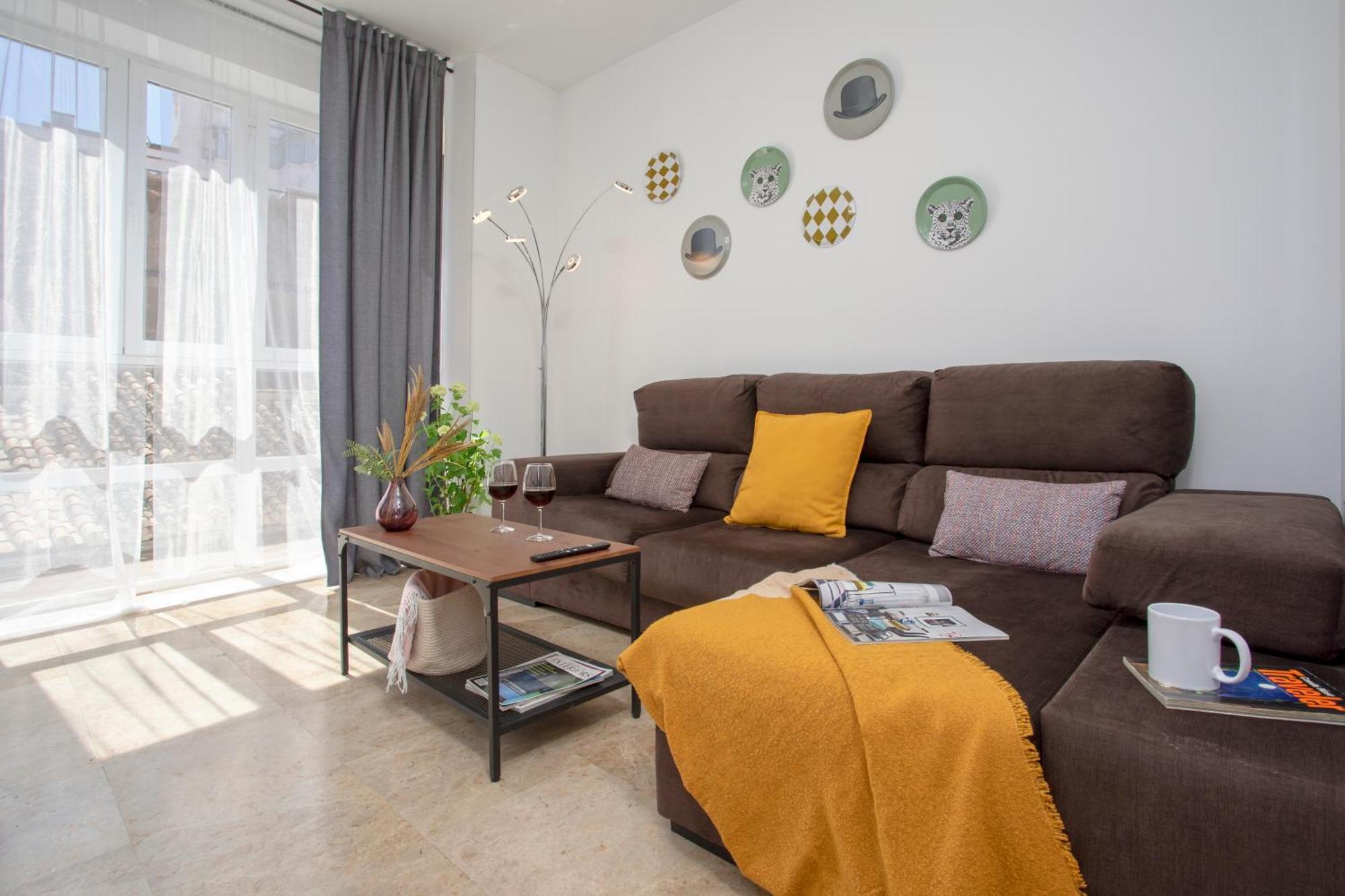 Precioso Apartamento En Pleno Centro By Rent Me Малага Экстерьер фото